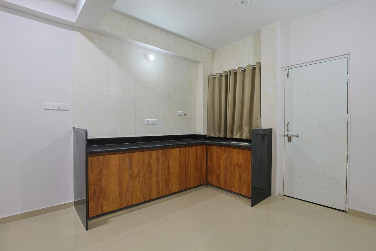 Hotel Monville Group Vadodara Luaran gambar