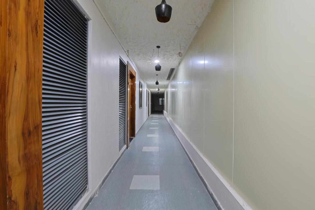 Hotel Monville Group Vadodara Luaran gambar