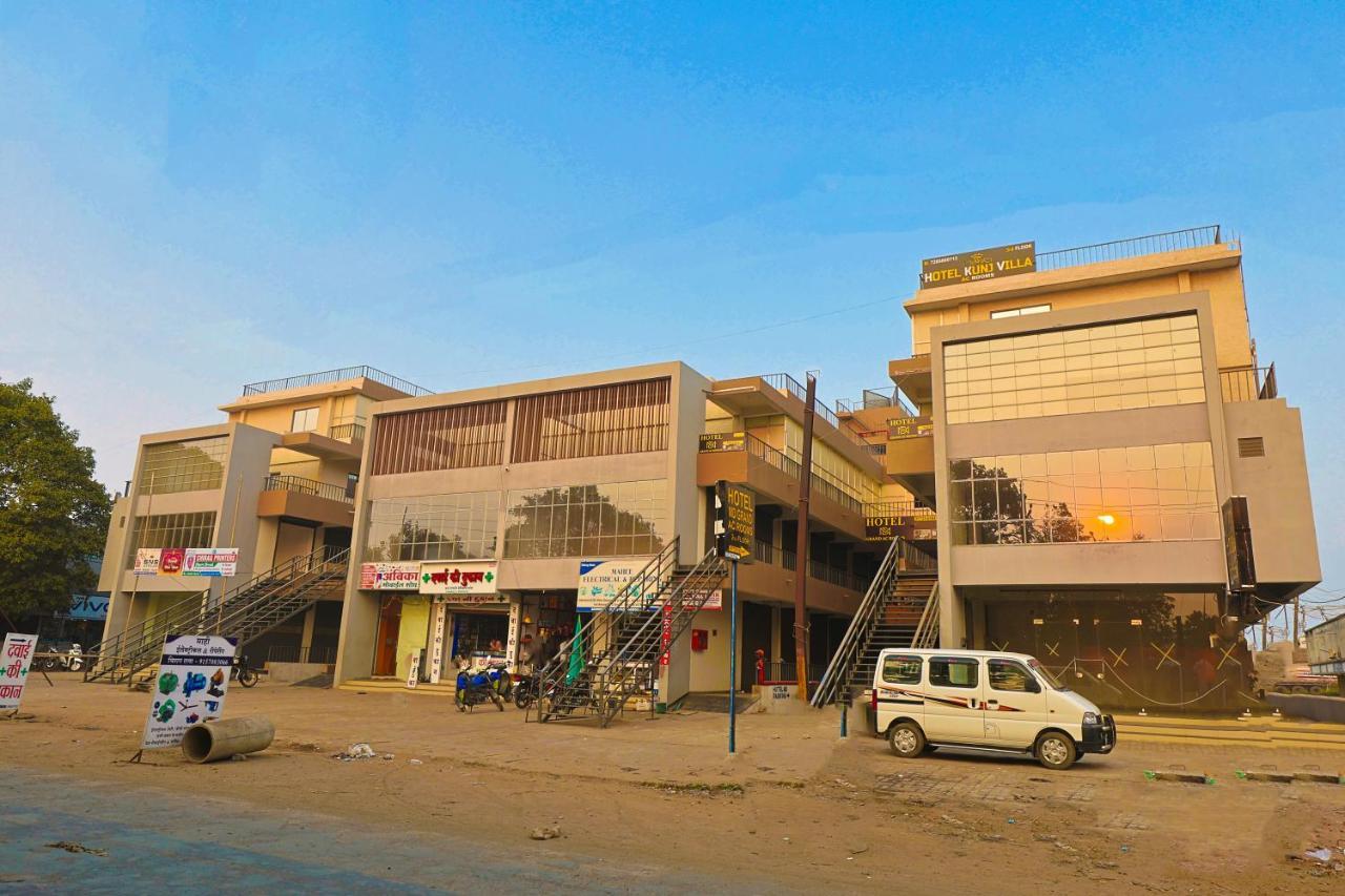 Hotel Monville Group Vadodara Luaran gambar
