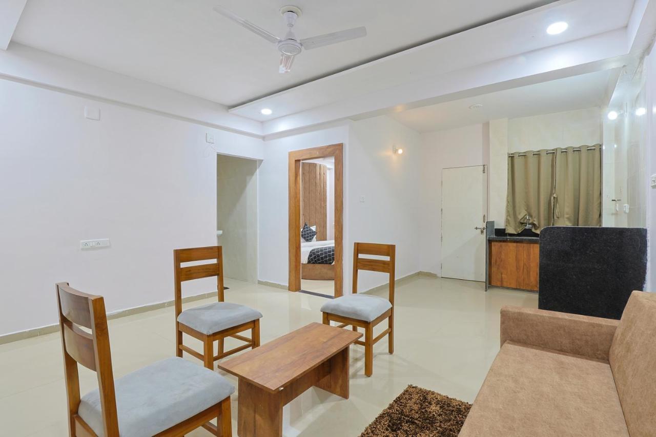 Hotel Monville Group Vadodara Luaran gambar
