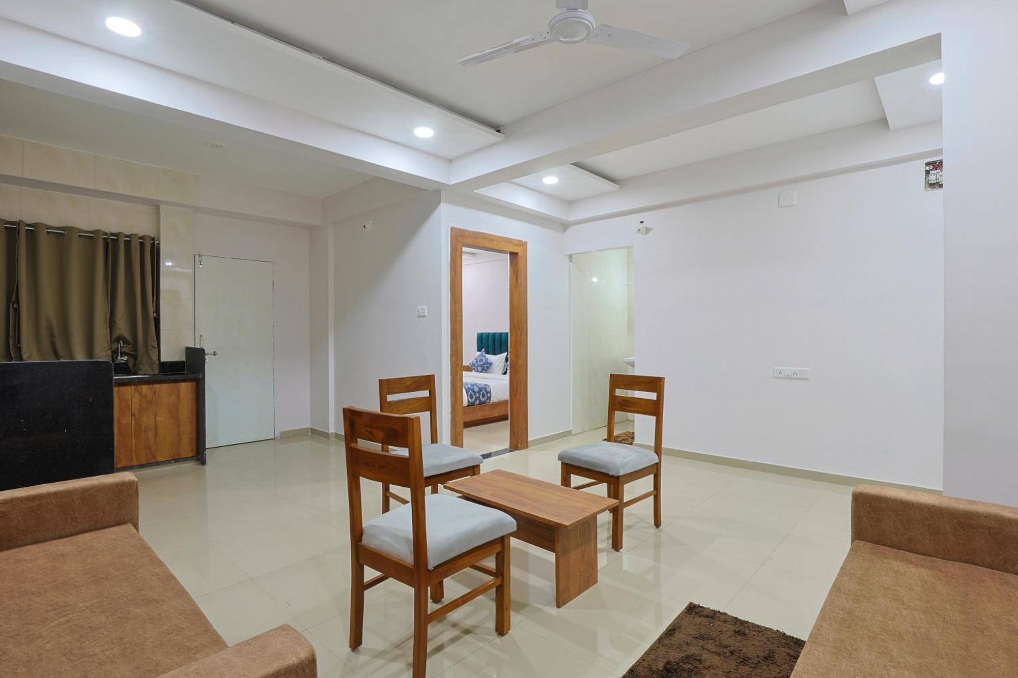 Hotel Monville Group Vadodara Luaran gambar